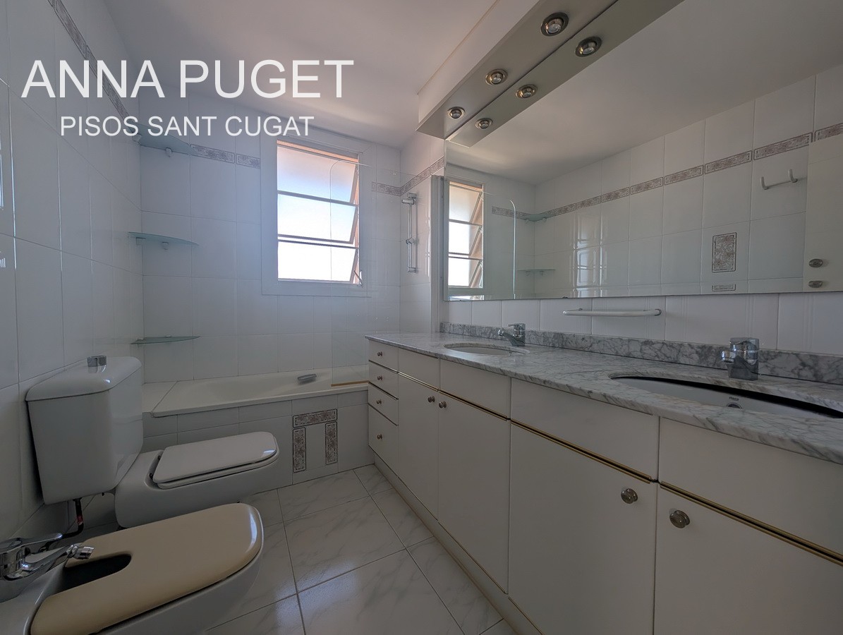 Sant Cugat - Sant Domenec Ático Dúplex